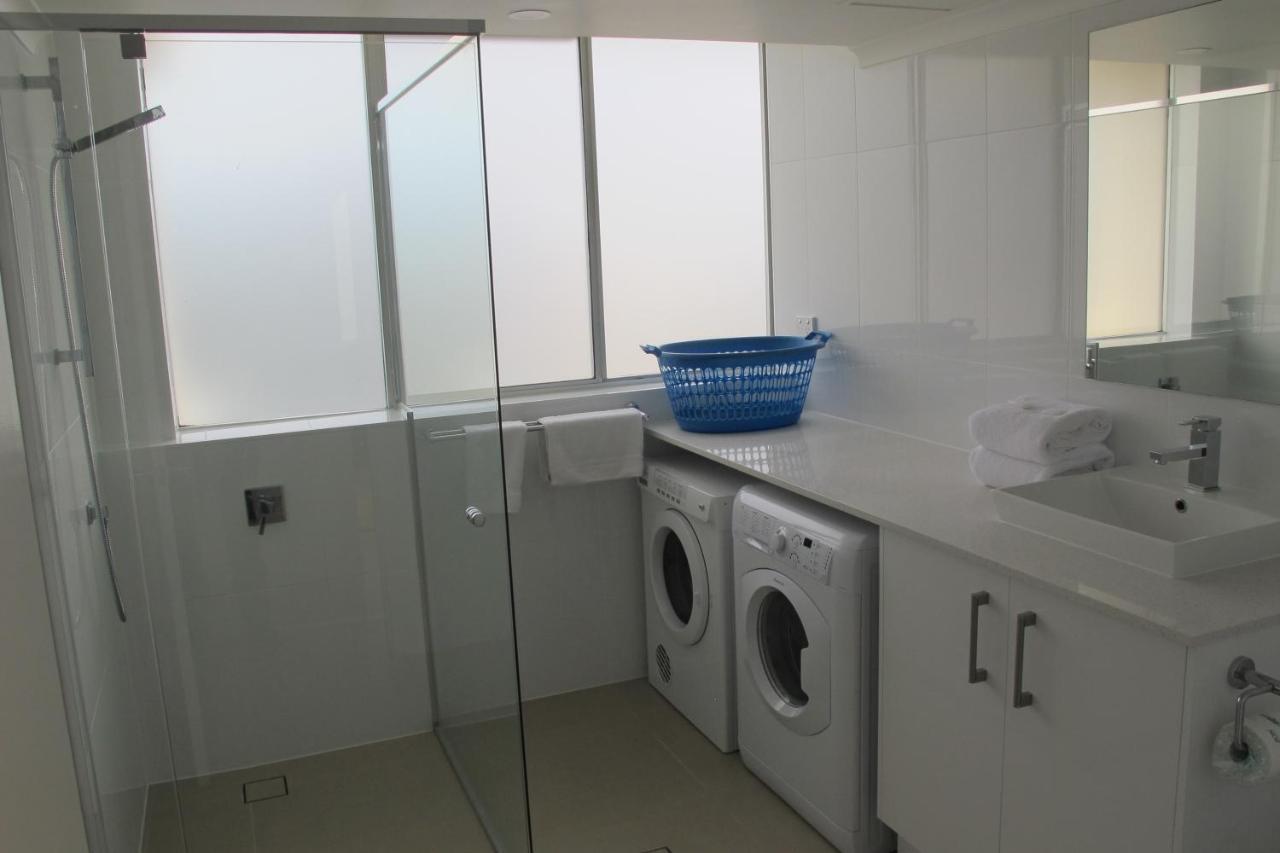 แปซิฟิก รีจิส อพาร์ทเมนท์ Aparthotel โกลด์โคสต์ ภายนอก รูปภาพ